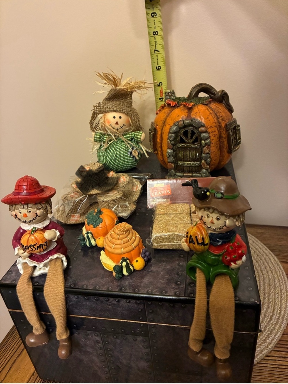 Autumn 🍂 Fun Bundle of 8 Assorted Goodies - Picture 2 of 16